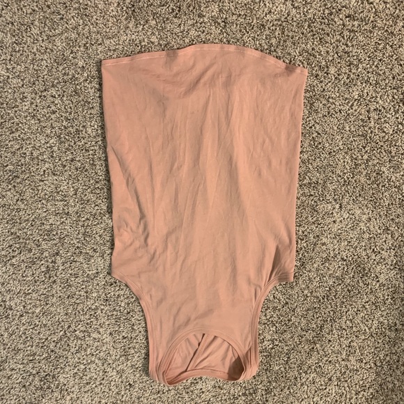 Lululemon All Tied Up Tank - Picture 2 of 5